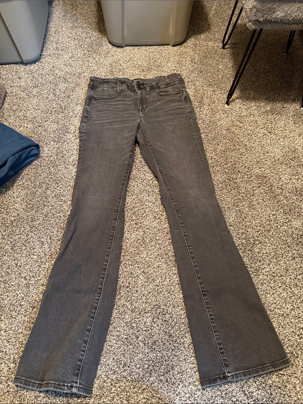 American Eagle Outfitters Black High Rise Skinny Kick Jeans - Picture 1 of 4
